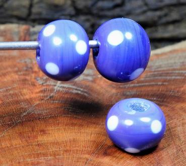 purple dotted bead