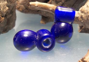 glass bead Kleinlangheim Germany 6./7. century