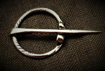 Preview: Ringfibel Bronze
