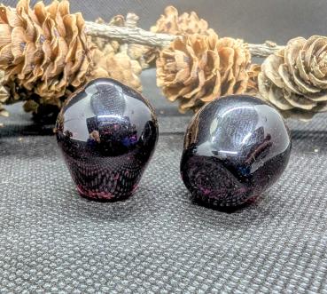 Spielstein Hnefatafl dunkles Amethyst