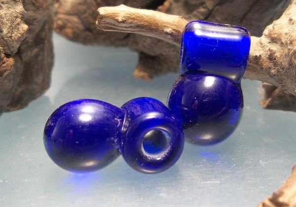 glass bead Kleinlangheim Germany 6./7. century