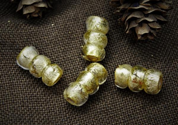 Überfangperle mit Goldfolie