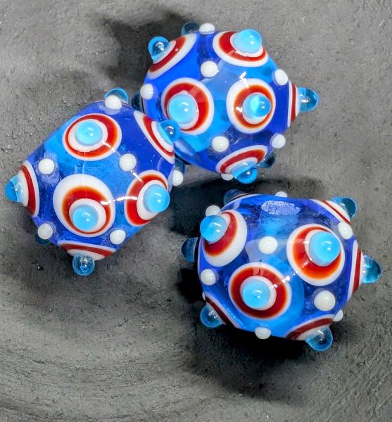 eye bead Turquoise, white, red