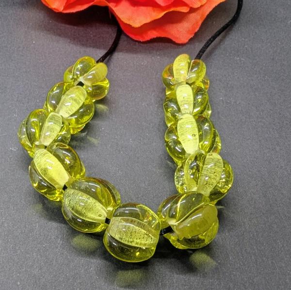bead set 10 + 1 apple yellow transparent